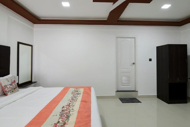 Seashore Beach Resort Калангут Экстерьер фото